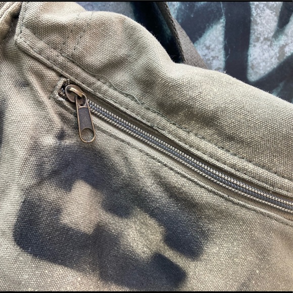 Twiggy “Piss Off” 827 Crossbody Messenger Bag - Picture 8 of 10